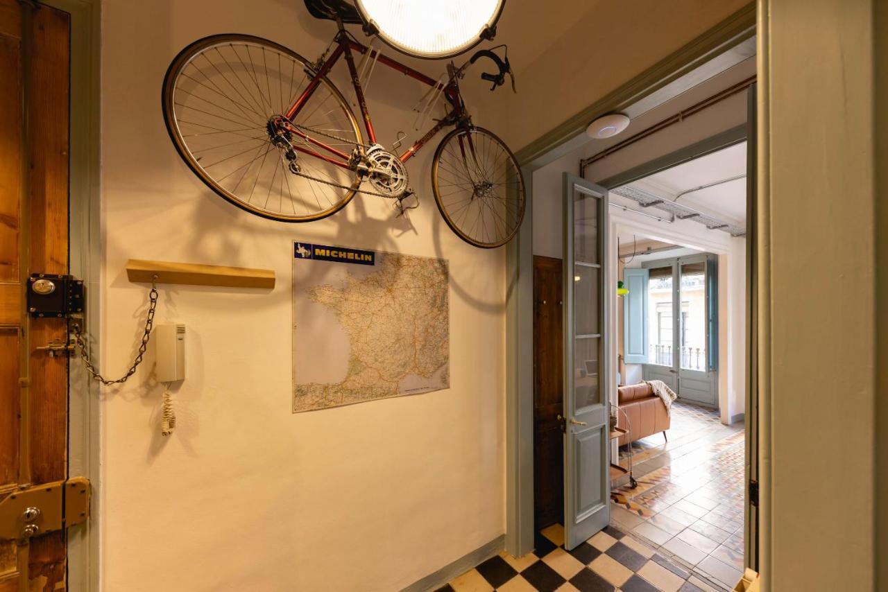 Bravissimo Les Rajoles, Unique 3-Bedroom Apartment Girona Exterior foto