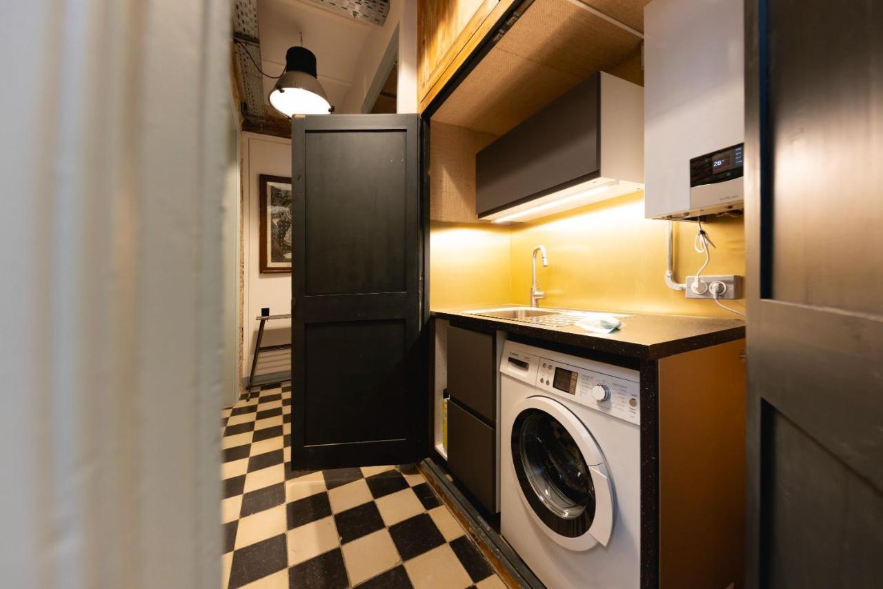 Bravissimo Les Rajoles, Unique 3-Bedroom Apartment Girona Exterior foto